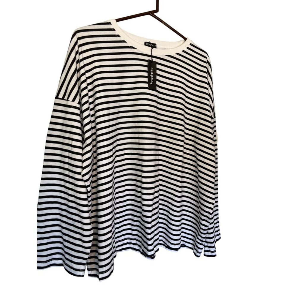 NWT Boohoo Striped Black & White Top Relaxed Fit UK 16 US 12 100% Cotton Comfy